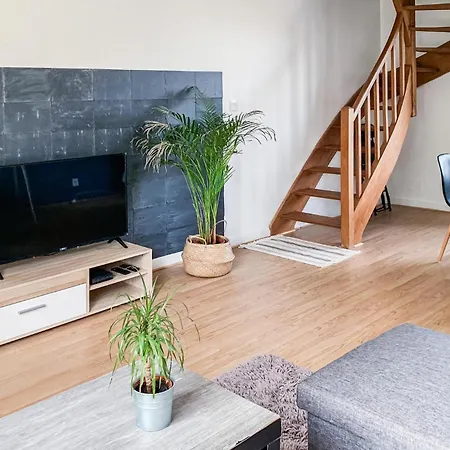 Апартаменты Charmant Appartement Tesson